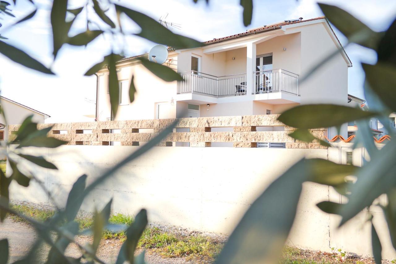 Karbonaca Apartments Fažana Екстериор снимка